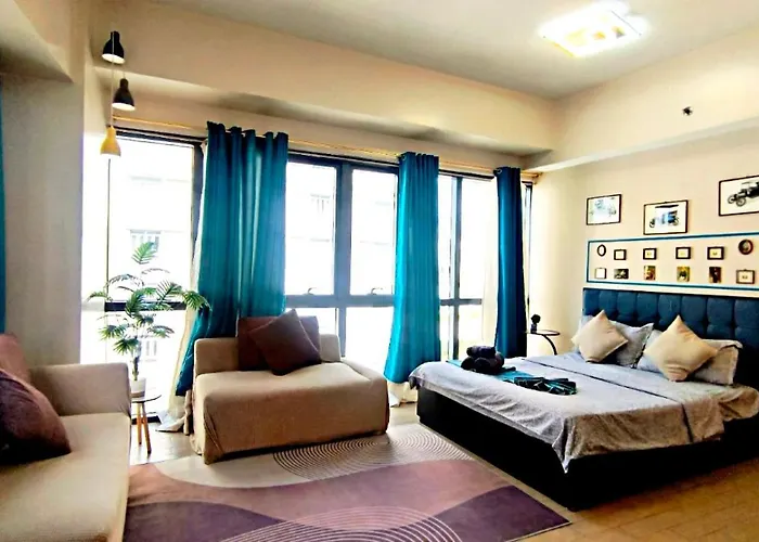 Skyline 81 Newport Condotel Naia T3 3*