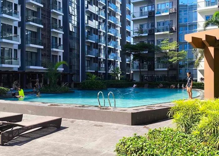 Skyline 81 Newport Condotel Naia T3 Manila